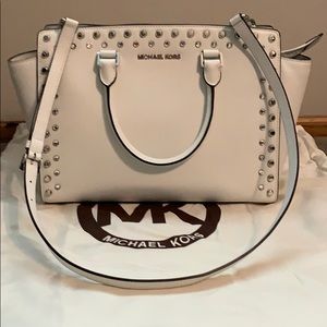 Michael Kors handbag